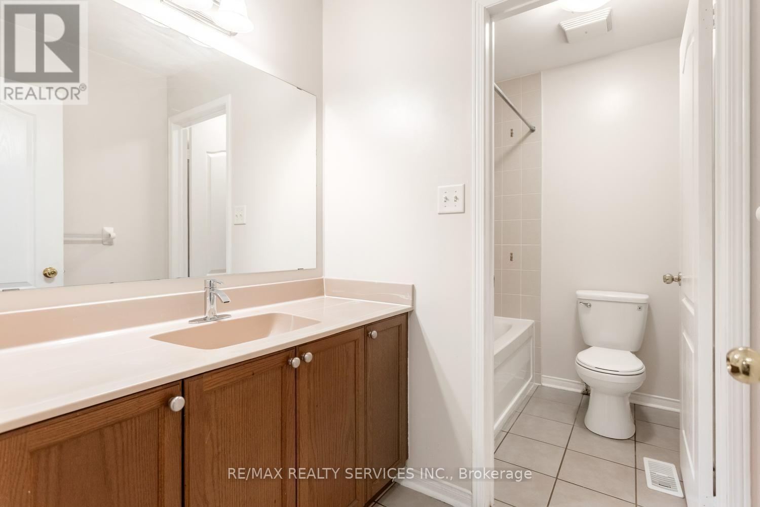 5 Dollery Gate, Ajax, ON photo 28