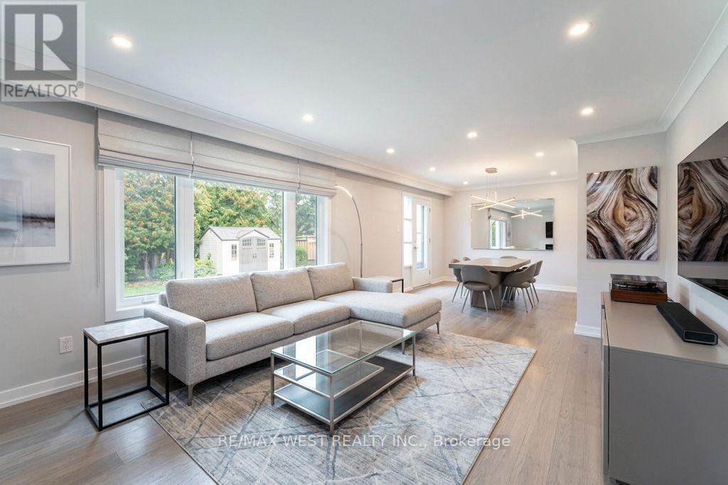 38 ALBACORE CRESCENT - 9