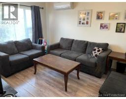 18 Partellow Street, photo 9