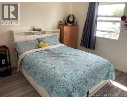 18 Partellow Street, photo 10