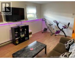 18 Partellow Street, photo 14