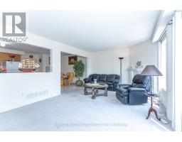 12 Touchstone Drive, Toronto, ON M6M5L2 Photo 20