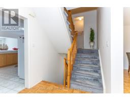 12 Touchstone Drive, Toronto, ON M6M5L2 Photo 22