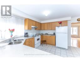 12 Touchstone Drive, Toronto, ON M6M5L2 Photo 17