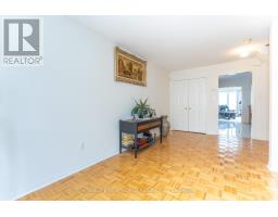 12 Touchstone Drive, Toronto, ON M6M5L2 Photo 11