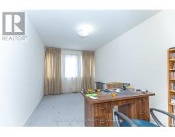 12 Touchstone Drive, Toronto, ON M6M5L2 Photo 34