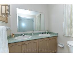 12 Touchstone Drive, Toronto, ON M6M5L2 Photo 37