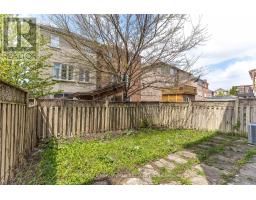 12 Touchstone Drive, Toronto, ON M6M5L2 Photo 47