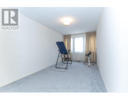 12 Touchstone Drive, Toronto, ON M6M5L2 Photo 32