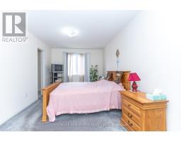 12 Touchstone Drive, Toronto, ON M6M5L2 Photo 26