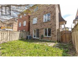 12 Touchstone Drive, Toronto, ON M6M5L2 Photo 46