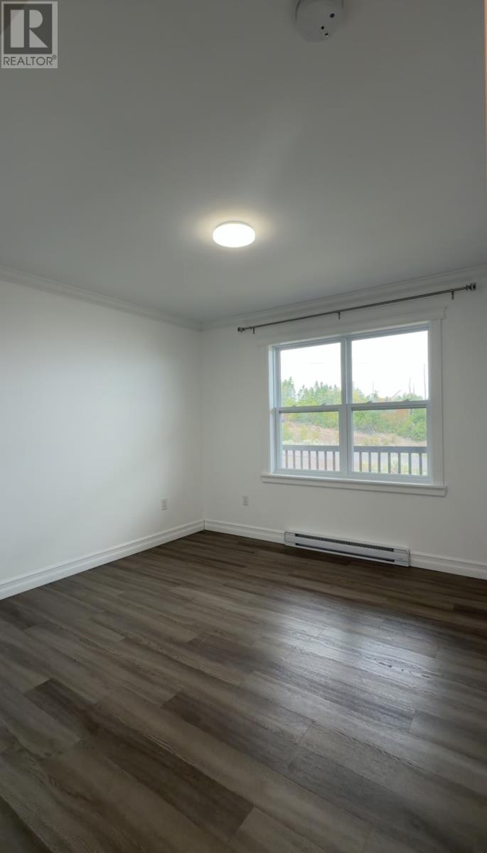 6 South West Crescent - 17