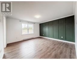 6 South West Crescent thumbnail 19
