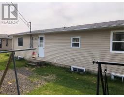 39 Shaheen Crescent thumbnail 3