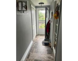39 Shaheen Crescent thumbnail 4