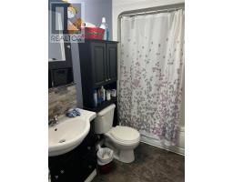 39 Shaheen Crescent thumbnail 9