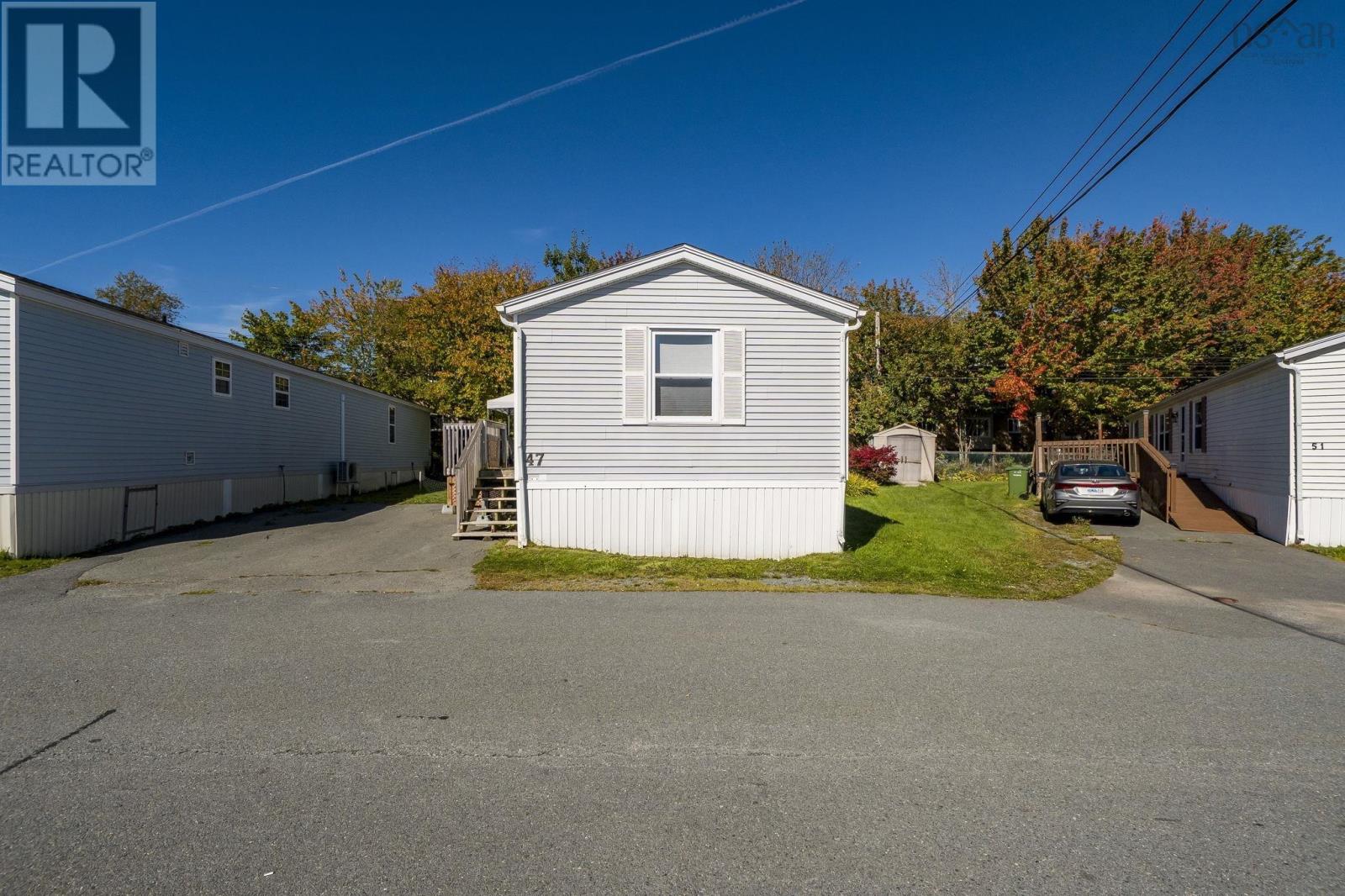 47 Earleton Avenue - 4