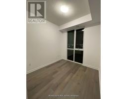 510 - 60 Honeycrisp Crescent, Vaughan, ON L4K0N5 Photo 7