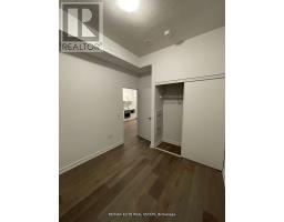 510 - 60 Honeycrisp Crescent, Vaughan, ON L4K0N5 Photo 8