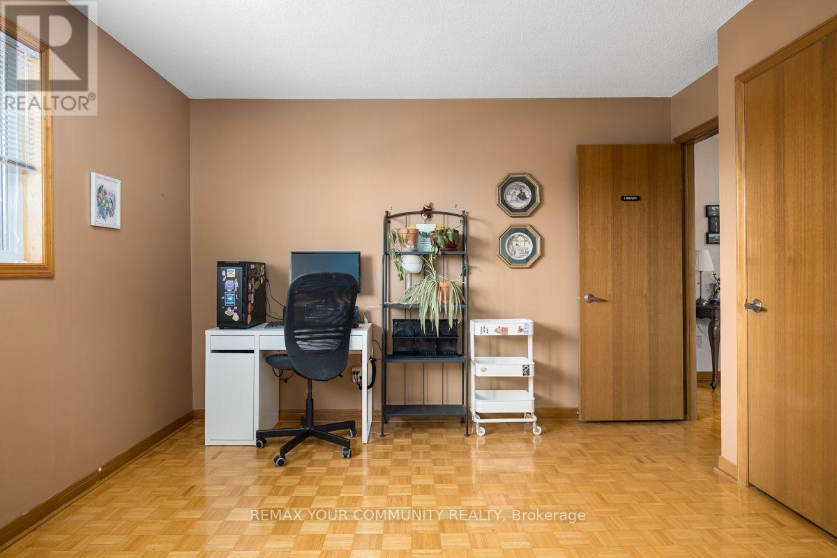 55 Thistle Ridge Drive, Vaughan, ON photo 20