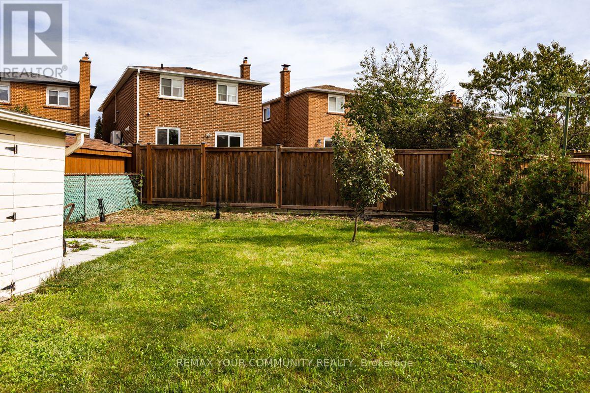 55 Thistle Ridge Drive, Vaughan, ON photo 26
