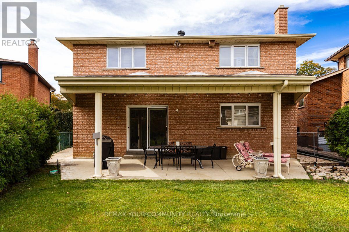55 THISTLE RIDGE DRIVE - 28