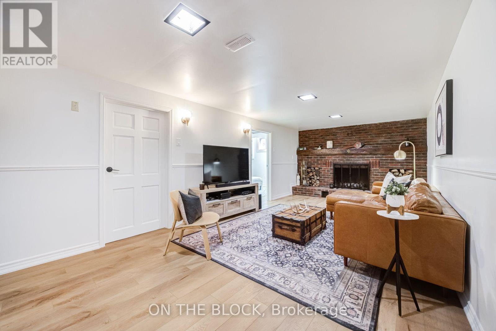 45 PALMWOOD GATE - 36