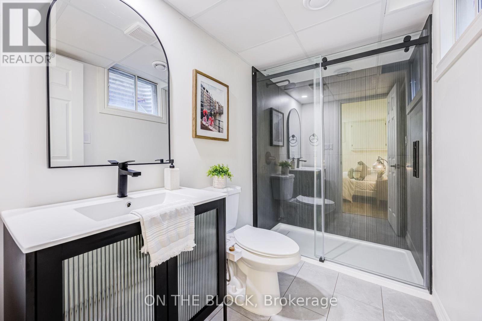 45 Palmwood Gate, Whitchurch-Stouffville, ON photo 40