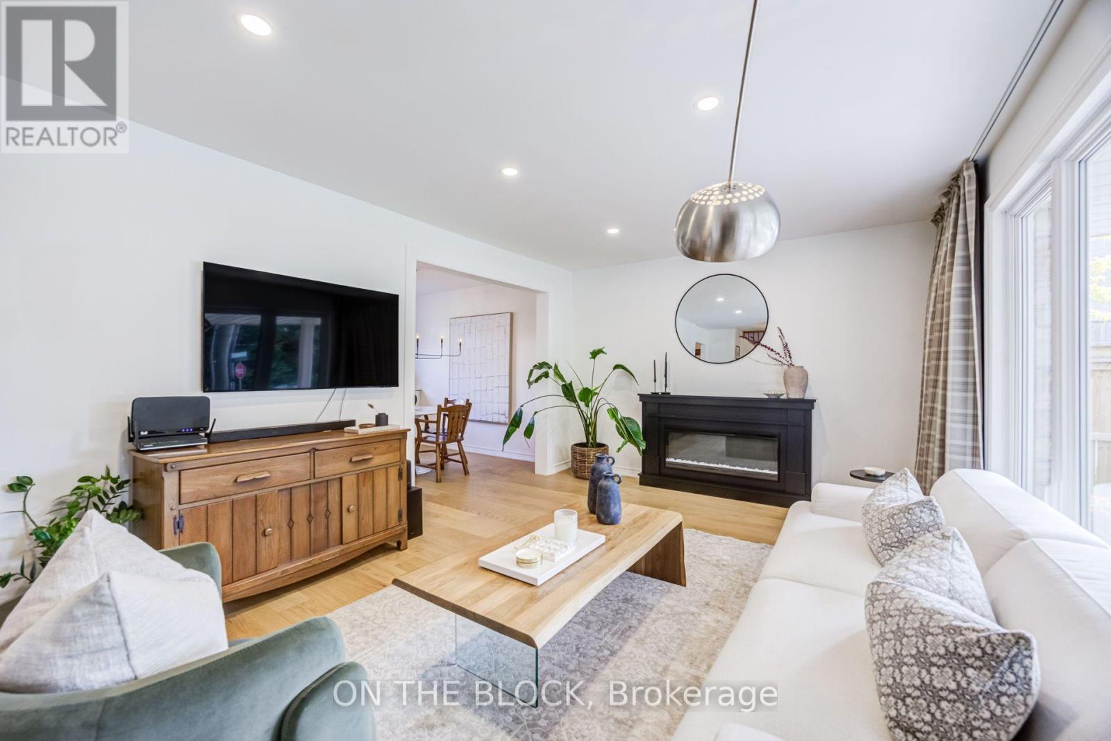 45 PALMWOOD GATE - 6