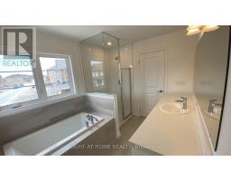 245 Madelaine Drive, Barrie, ON L9S2Z4 Photo 13