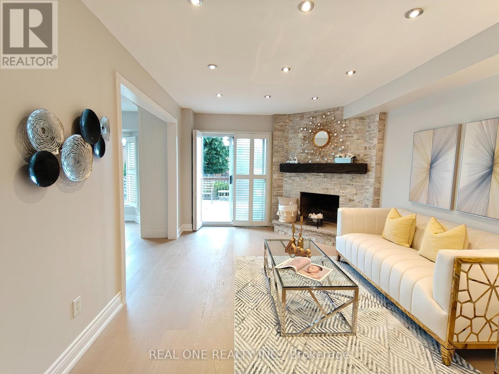 476 Bud Gregory Boulevard, Mississauga, ON photo 2