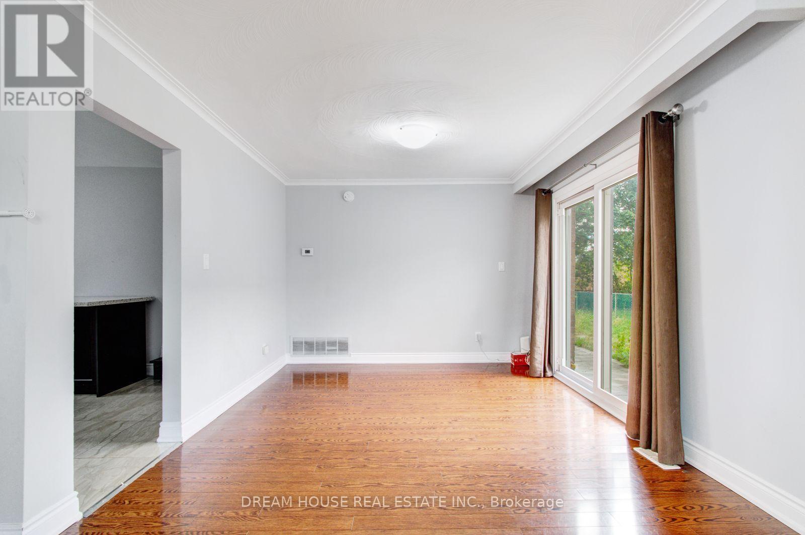 3764 Wyewood Road, Mississauga, ON photo 11