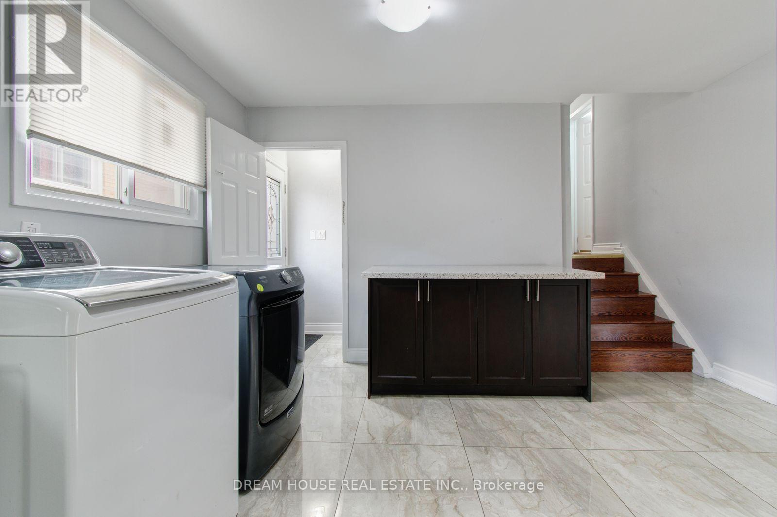 3764 WYEWOOD ROAD - 20