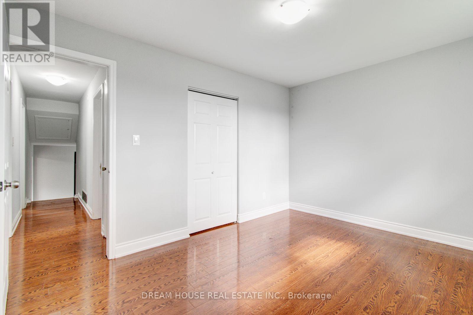 3764 WYEWOOD ROAD - 25
