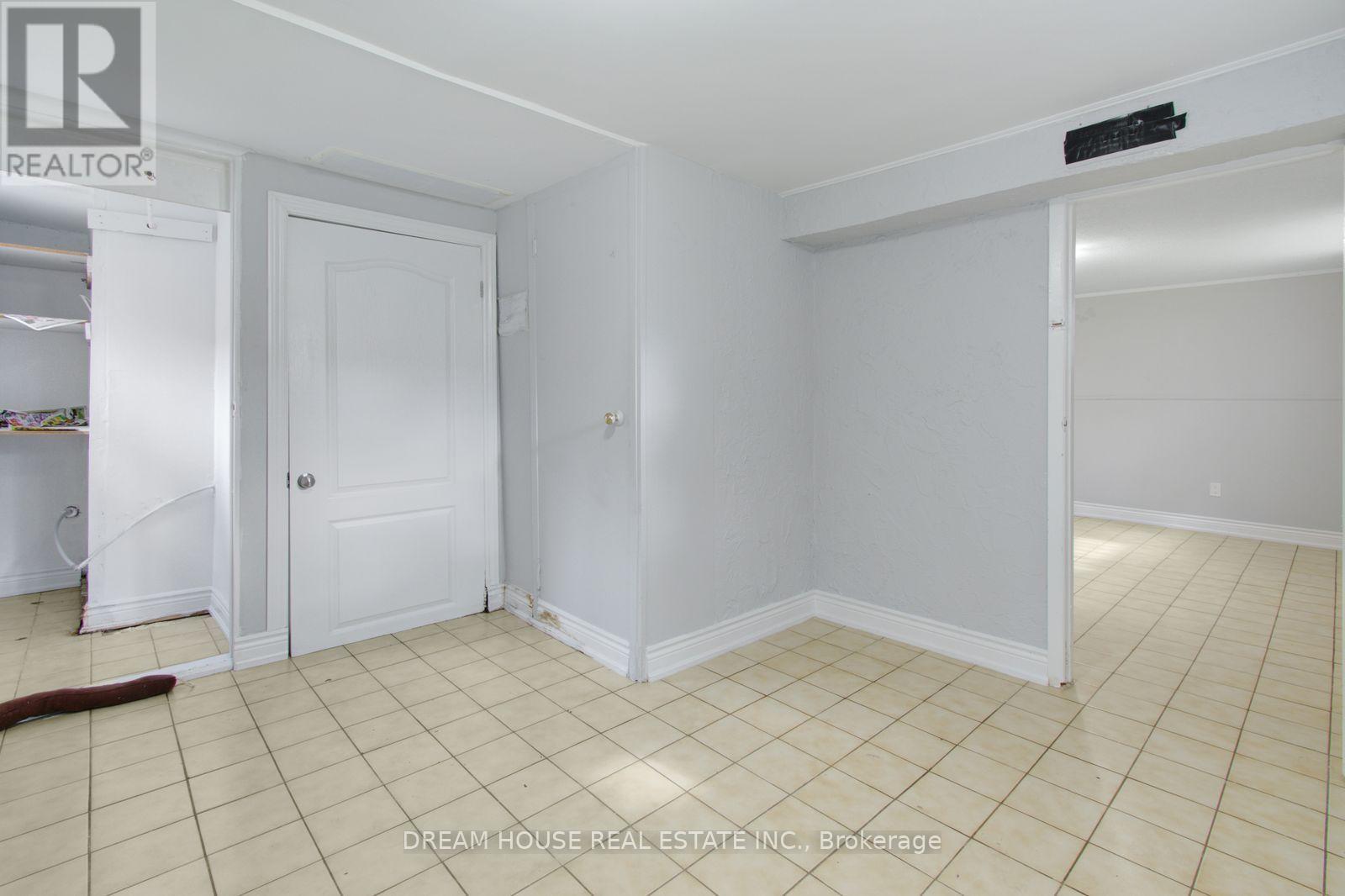 3764 Wyewood Road, Mississauga, ON photo 38