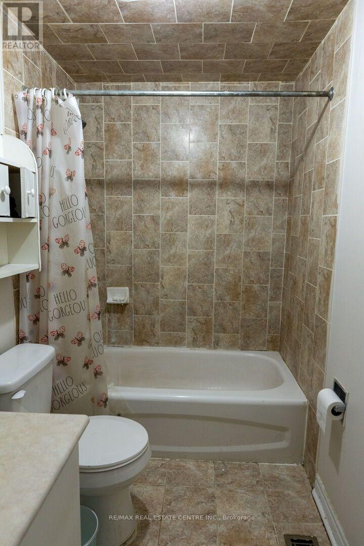 42 Wooliston Crescent, Brampton, ON photo 21