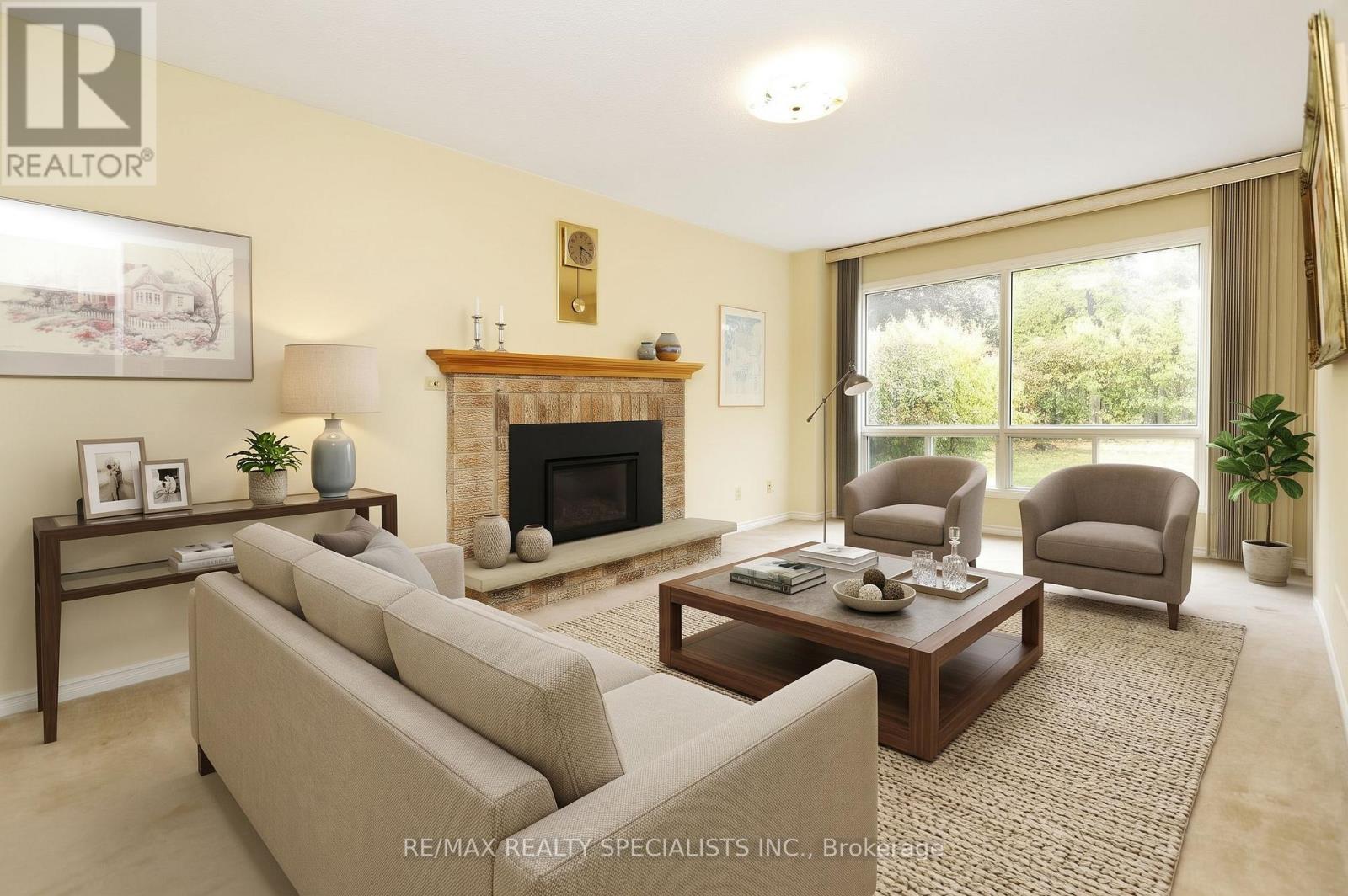 4 Mowat Court, Brampton, ON photo 15