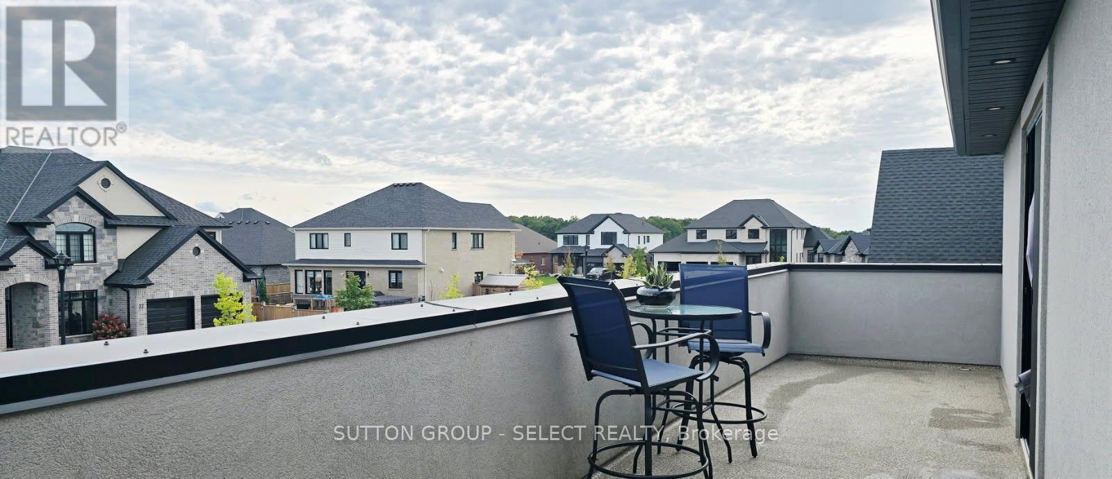 17 ARROWWOOD PATH - Image 37