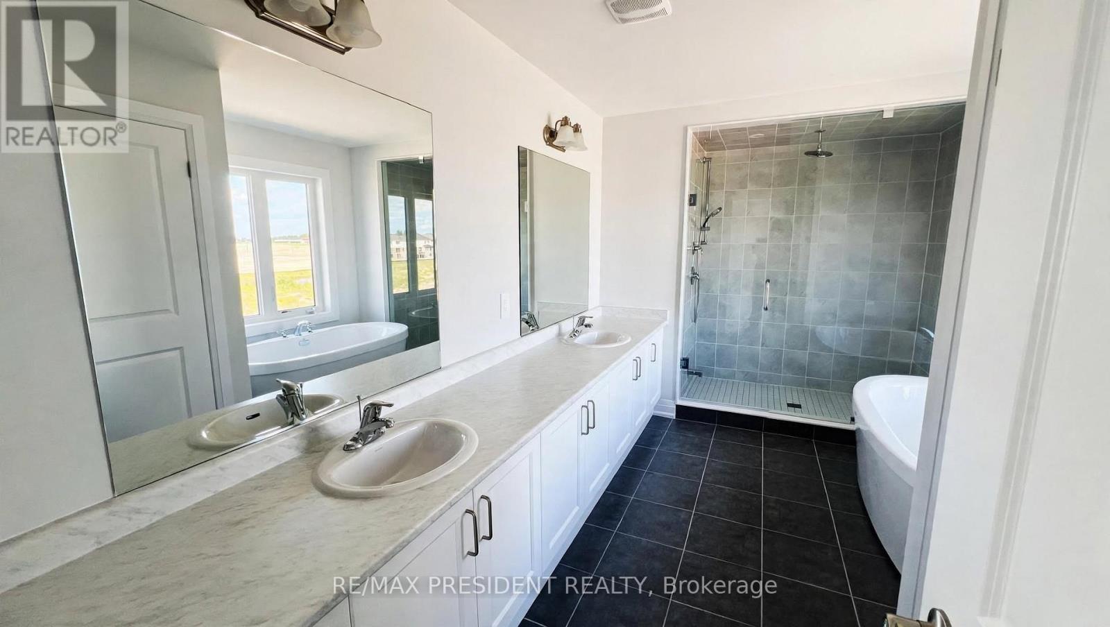 94 Butler Boulevard, Kawartha Lakes, ON photo 14