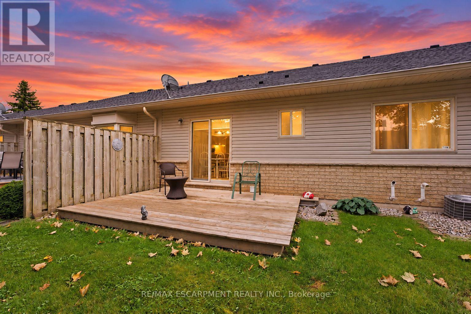 7- 34 Southbrook Drive, Hamilton, ON photo 19