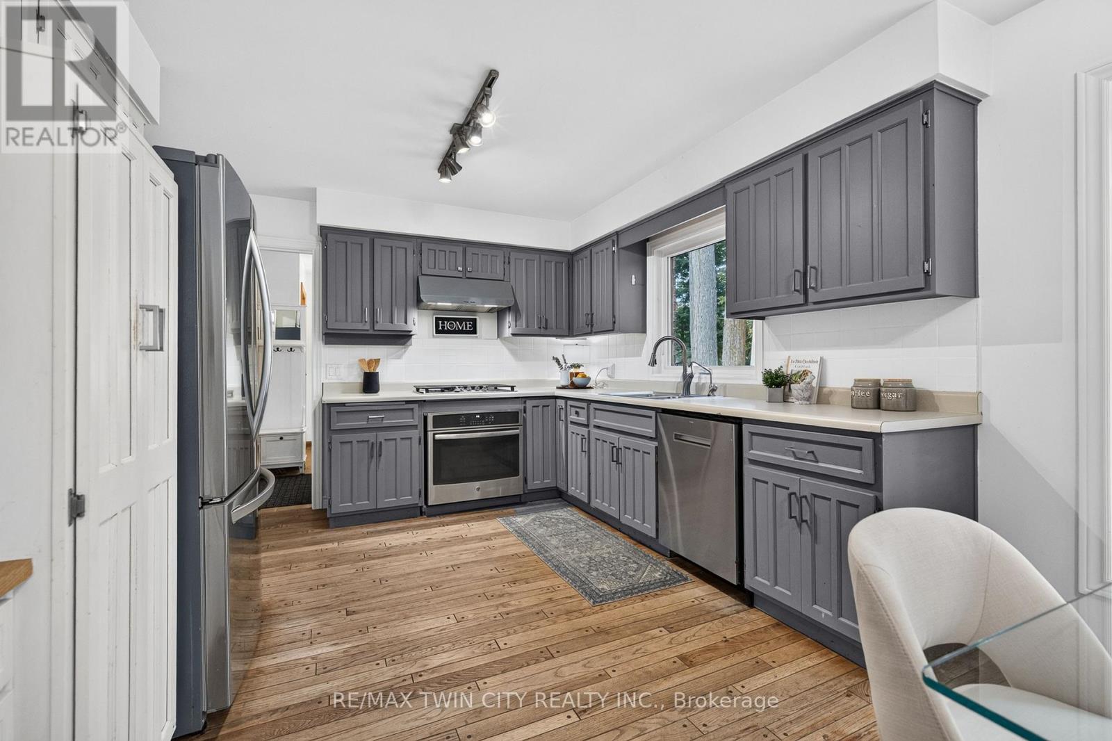 114 Frederick Banting Place, Waterloo, ON photo 25