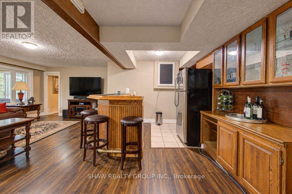 1370 Thorman Place, Cambridge, ON photo 28