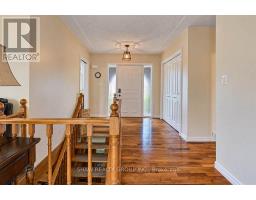 Foyer - 1370 Thorman Place, Cambridge, ON N3H4K5 Photo 9
