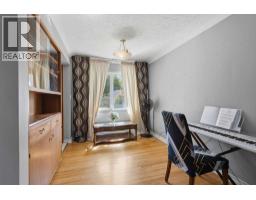 2808 19 Street NW - photo 6