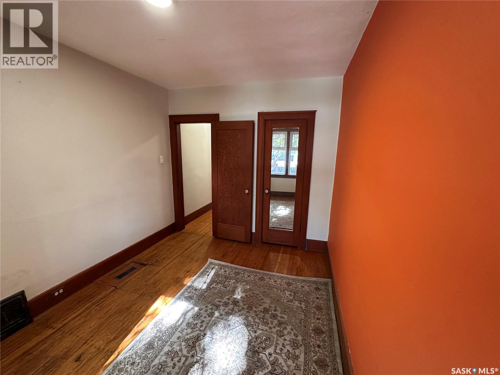 3324 College AVENUE - 16