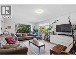 2812 19 Street NW - photo 3