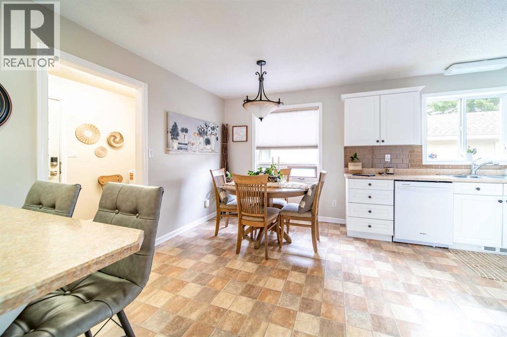1622 11 Avenue - Image 3