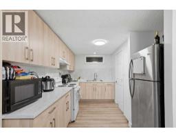 2812 19 Street NW - photo 22