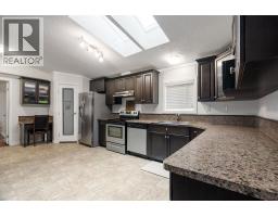 3pc Bathroom - 224 Clausen Crescent, Fort Mcmurray, AB T9K2H7 Photo 10