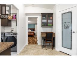 224 Clausen Crescent, Fort Mcmurray, AB T9K2H7 Photo 13